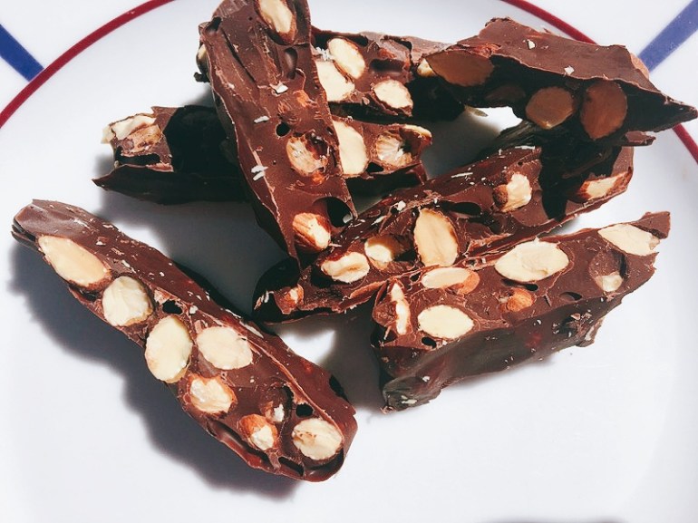 tablette chocolat:amandes.jpg